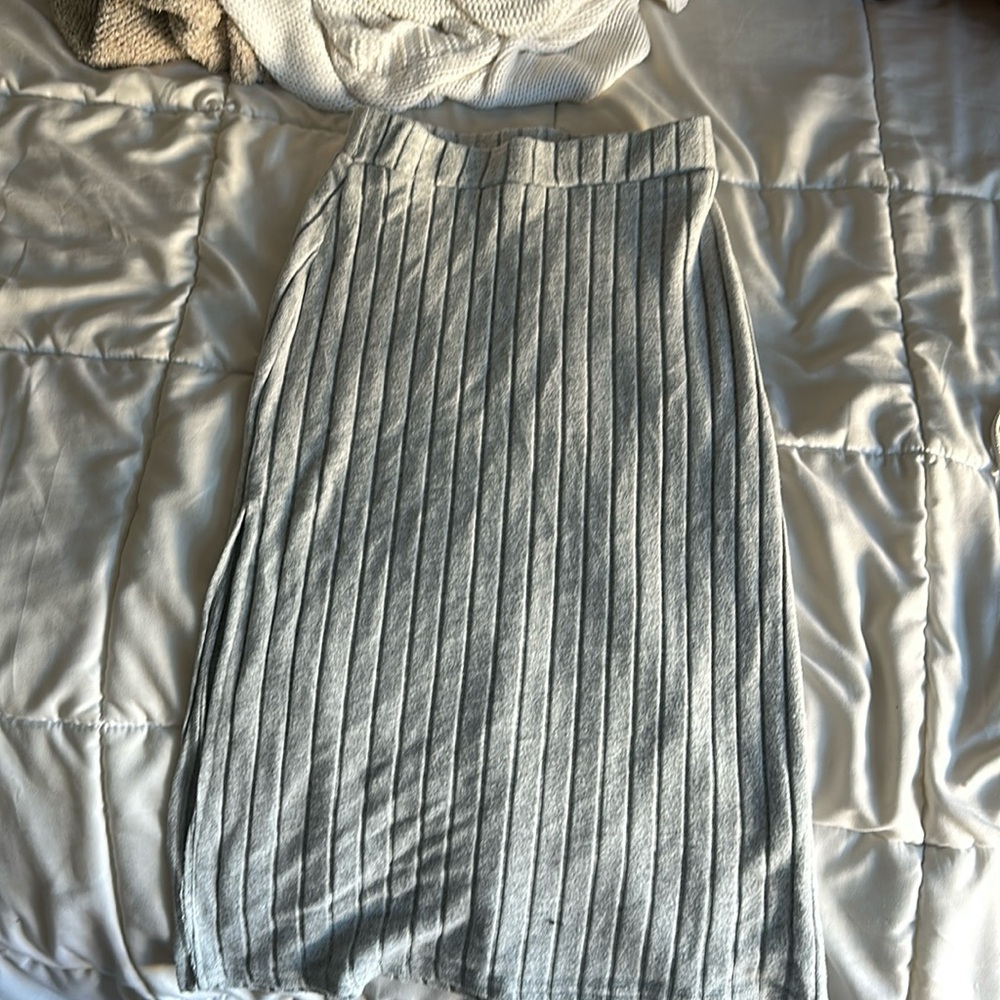 SHEIN, small, gray skirt